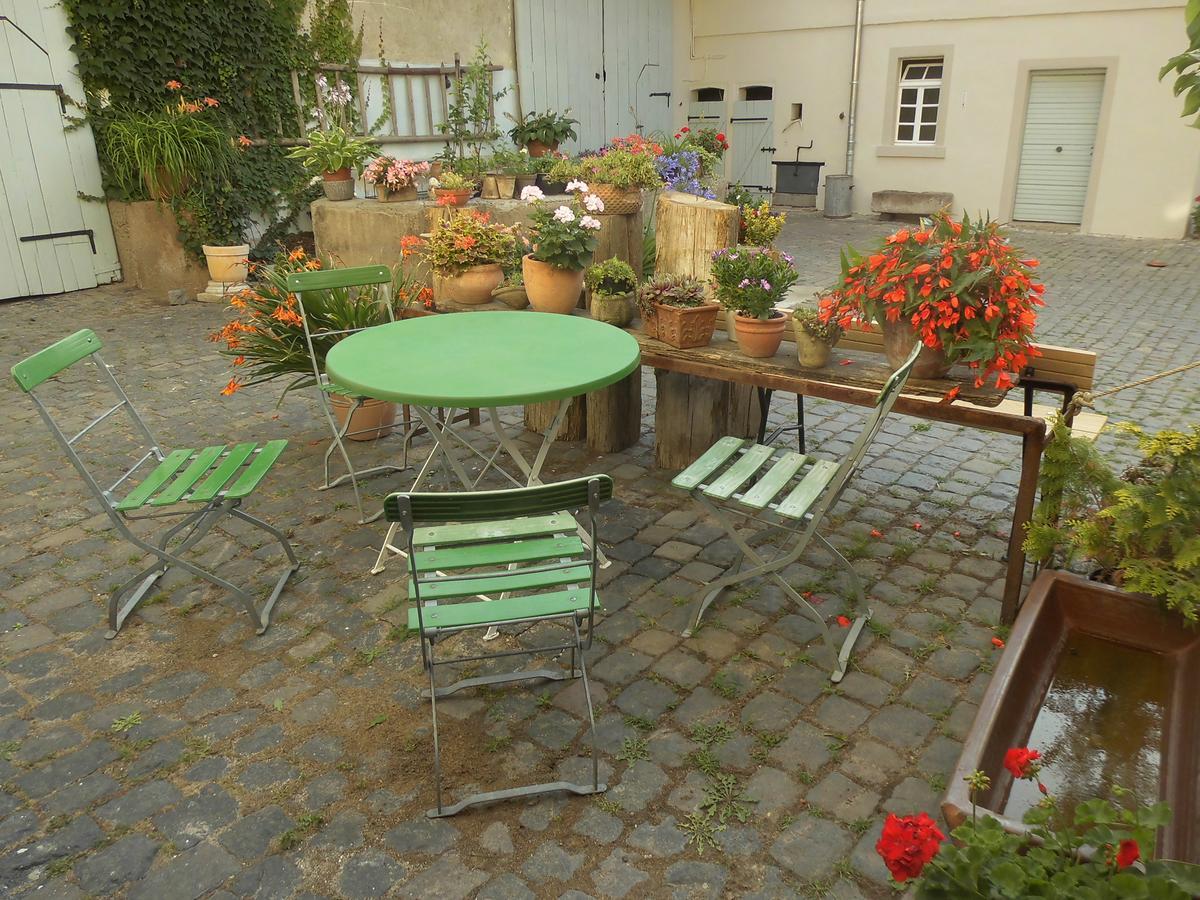 Gaestezimmer Mittelgasse Florsheim-Dalsheim ภายนอก รูปภาพ