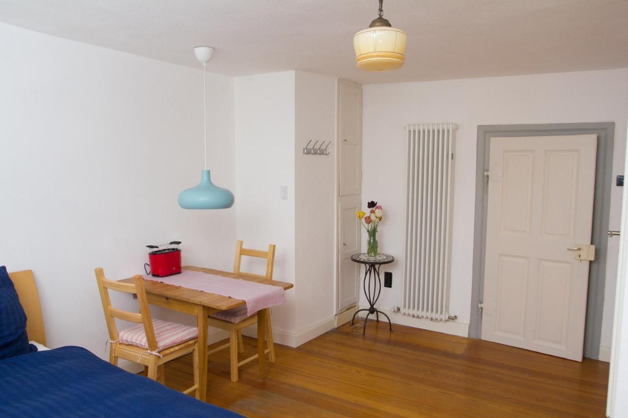 Gaestezimmer Mittelgasse Florsheim-Dalsheim ภายนอก รูปภาพ